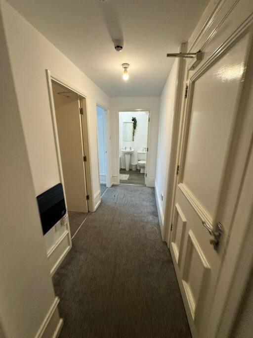 City Center Gem- Flat For 6 In Sheffield Gs404 Εξωτερικό φωτογραφία