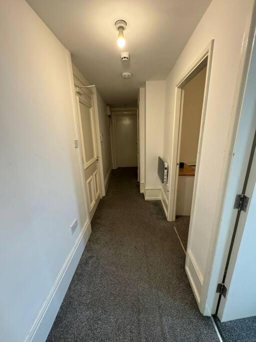 City Center Gem- Flat For 6 In Sheffield Gs404 Εξωτερικό φωτογραφία